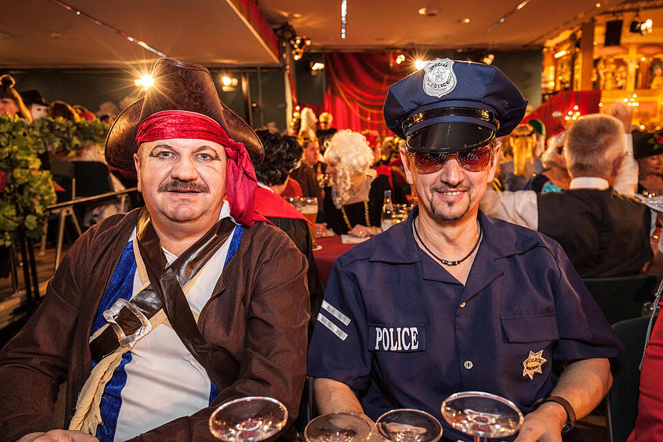 Fastnacht in Franken - Promis und Besucher