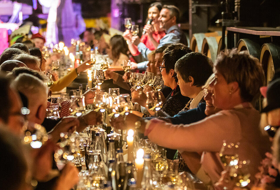 N&auml;rrische Weinprobe - Casting