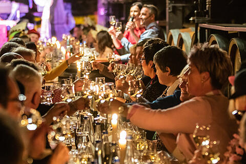 N&auml;rrische Weinprobe - Casting