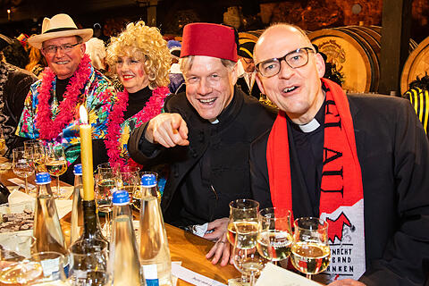 N&auml;rrische Weinprobe