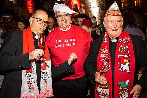 N&auml;rrische Weinprobe