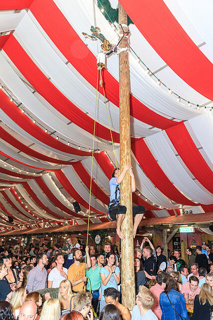 Fr&uuml;hjahrsvolksfest - Erwin und die Heckflossen