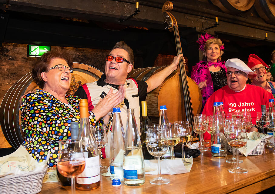 N&auml;rrische Weinprobe