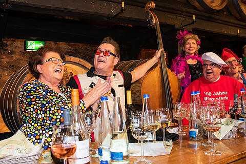 N&auml;rrische Weinprobe