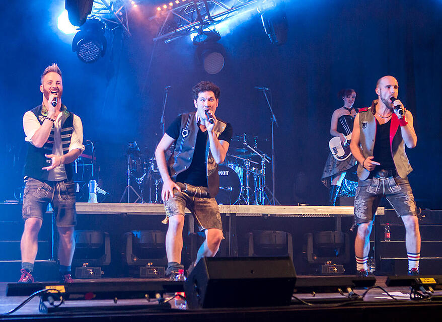 voXXclub - Geiles Himmelblau Tour 2016