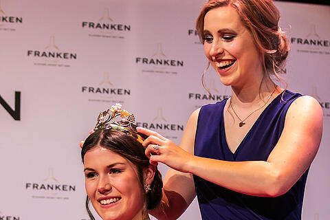 Wahl der fr&auml;nkischen Weink&ouml;nigin