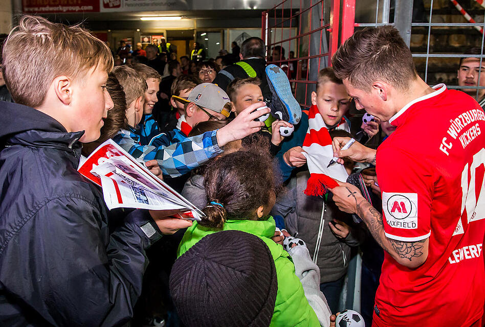 FC Würzburger Kickers - FV Illertissen