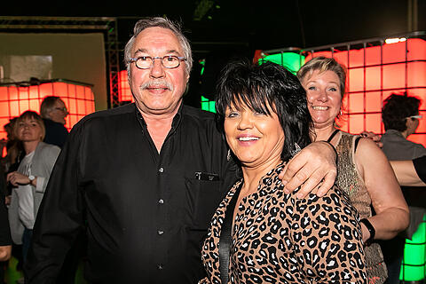 &Uuml;40 Party