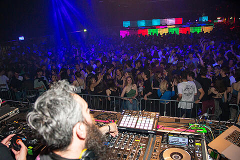 Mensa Party