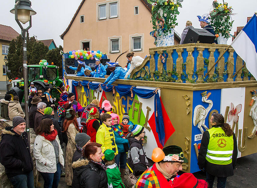 Faschingszug Kleinrinderfeld
