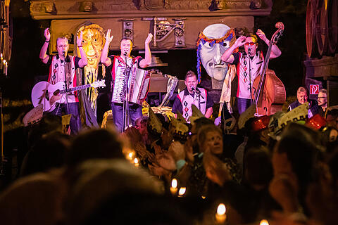 N&auml;rrische Weinprobe - Casting