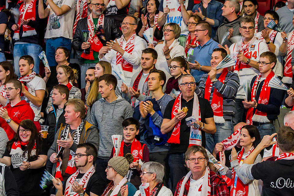 Bike-Cafe Messingschlager Baunach - s.Oliver Baskets
