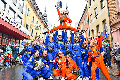Faschingszug Teil2