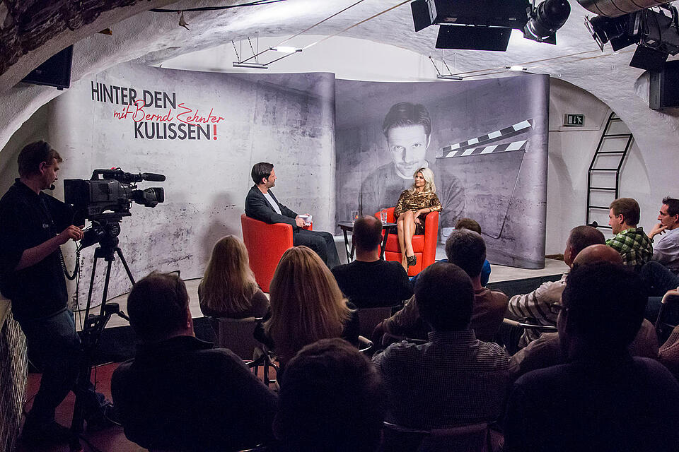 "Hinter den Kulissen" mit Micaela Schäfer