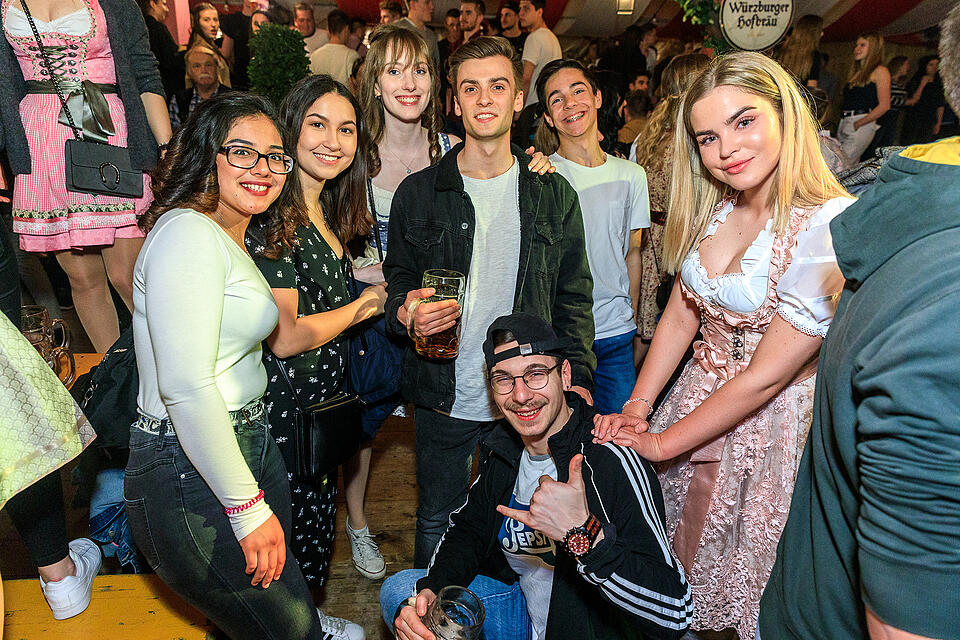 Fr&uuml;hjahrsvolksfest - Erwin und die Heckflossen