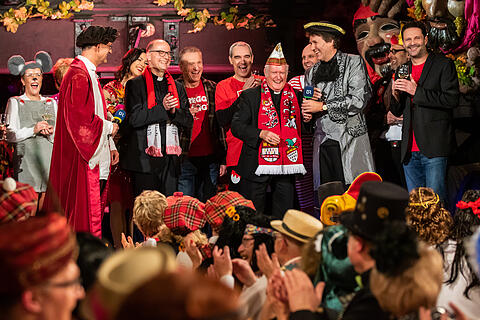 N&auml;rrische Weinprobe