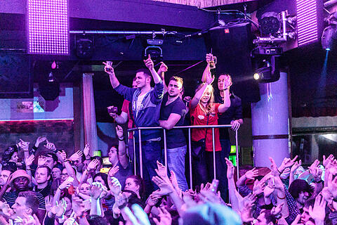 Mia Julia live
