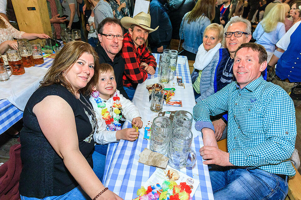Fr&uuml;hjahrsvolksfest - Erwin und die Heckflossen