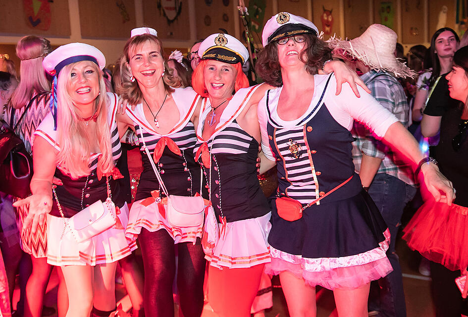 Weiberfasching Karbach