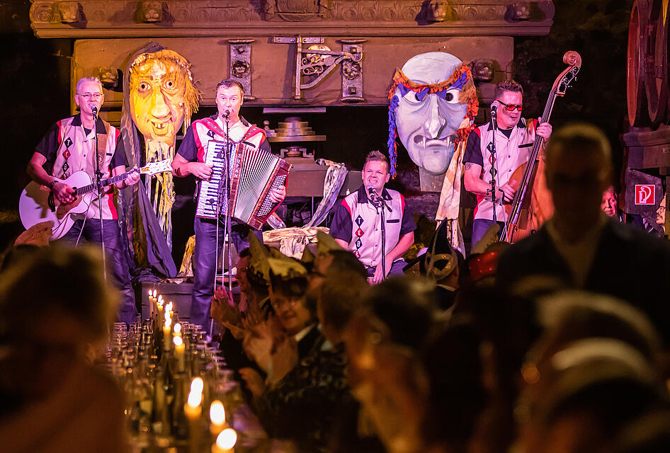 N&auml;rrische Weinprobe - Casting