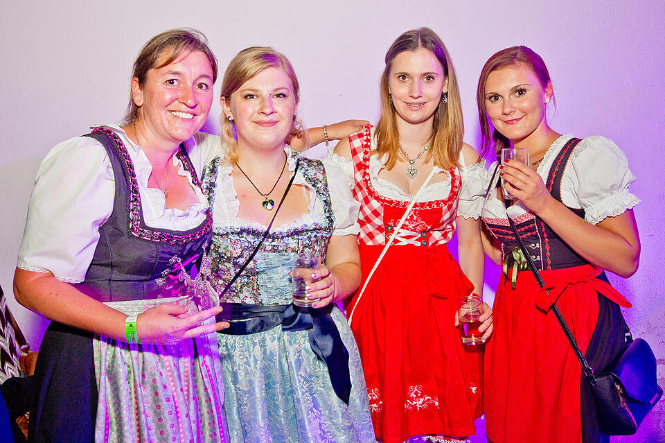 Bauer sucht Frau DJ N' Farmer