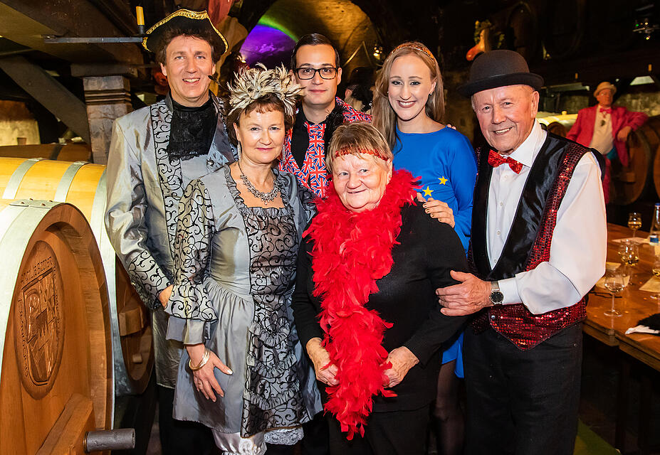 N&auml;rrische Weinprobe