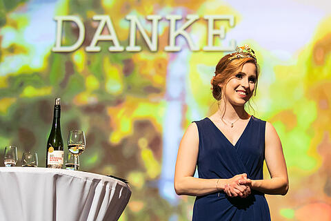 Wahl der fr&auml;nkischen Weink&ouml;nigin