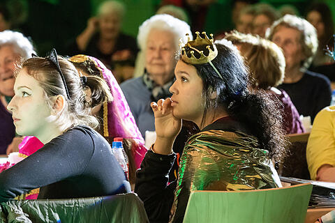 Familiensitzung der KOKAGE