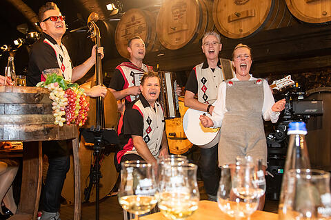 N&auml;rrische Weinprobe