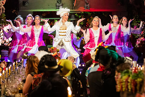 N&auml;rrische Weinprobe