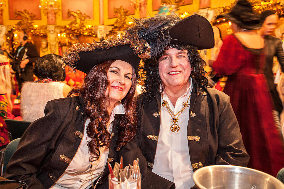 Fastnacht in Franken - Promis und Besucher