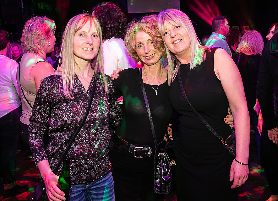 &Uuml;40 Party
