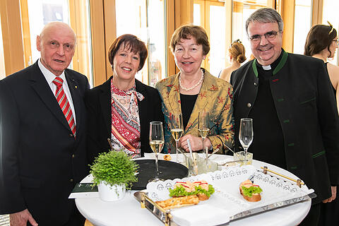 Wahl der fr&auml;nkischen Weink&ouml;nigin