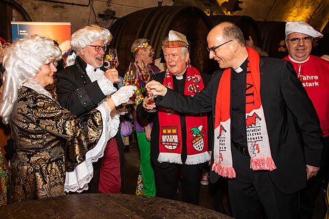 N&auml;rrische Weinprobe