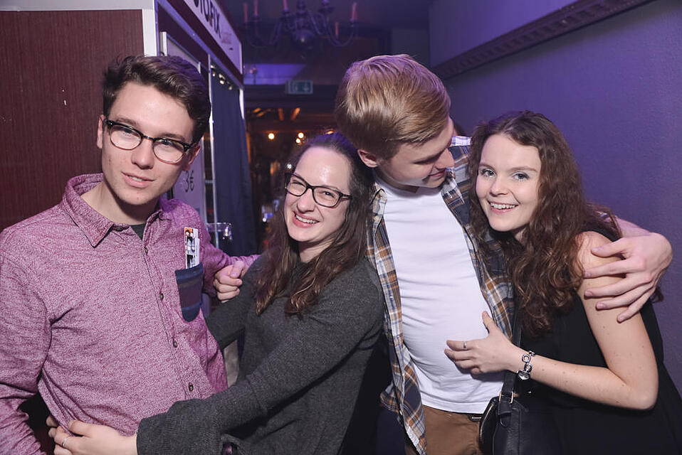Main Ding Party
