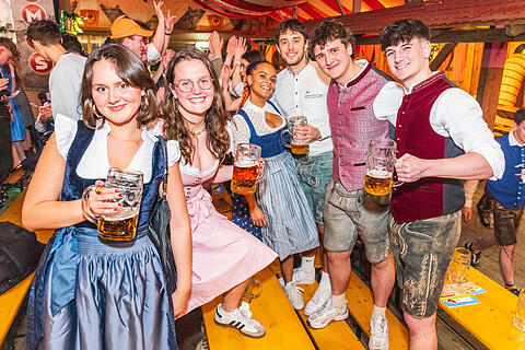 Die Grumis + Baumkraxeln