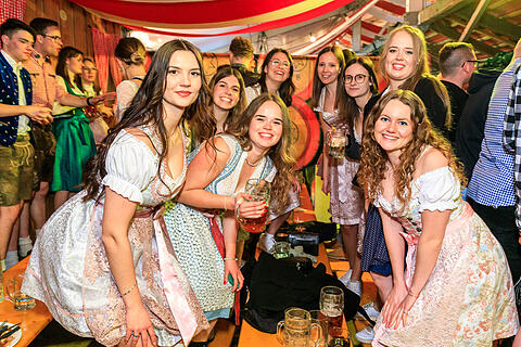 Frühjahrsvolksfest - Hally Gally