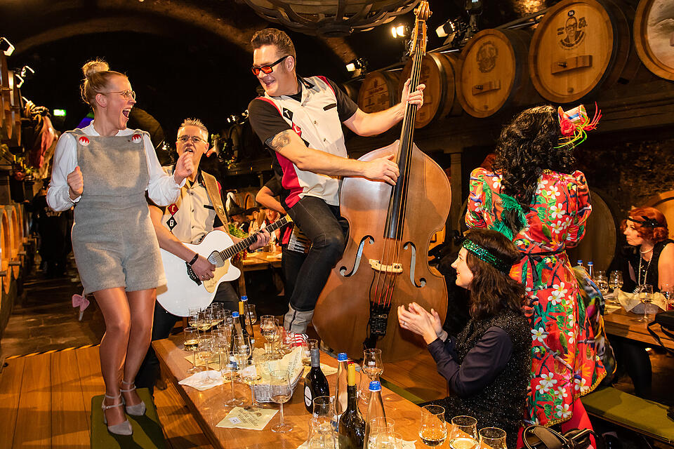 N&auml;rrische Weinprobe