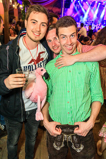 Fr&uuml;hjahrsvolksfest - Erwin und die Heckflossen