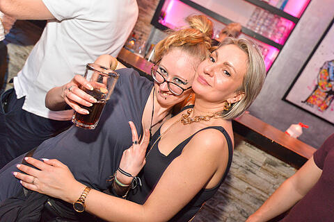 We love Musik from 80s til now