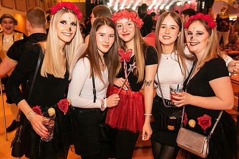 Weiberfasching Karbach