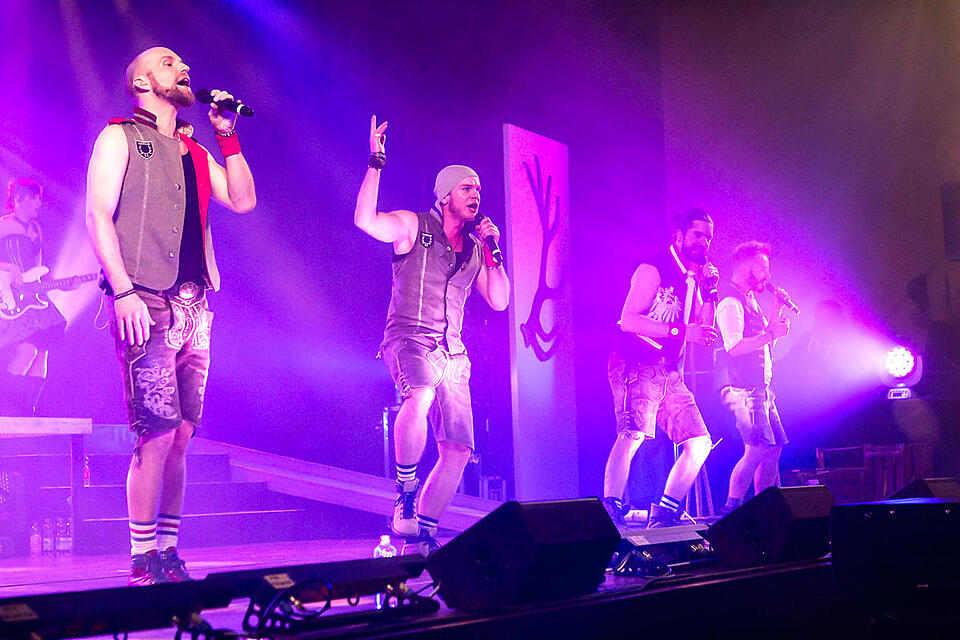 voXXclub - Geiles Himmelblau Tour 2016