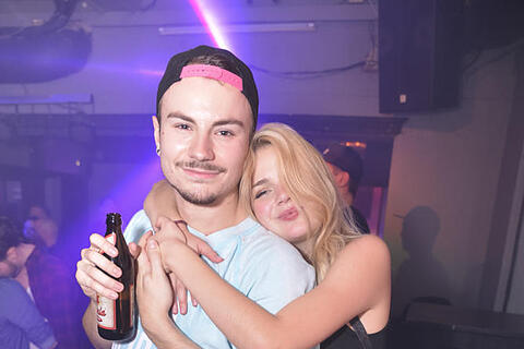 Main Ding Party