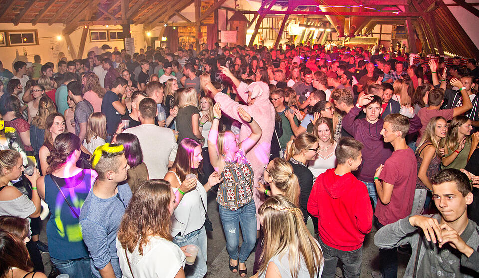 Bauer sucht Frau DJ N' Farmer