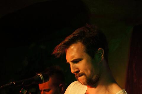 2011-05-11_royal_republic_bronnbach_kuenstlerkeller-15