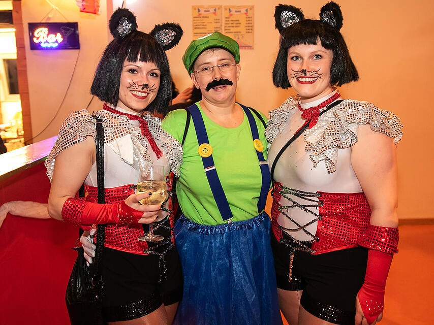 Weiberfasching Karbach
