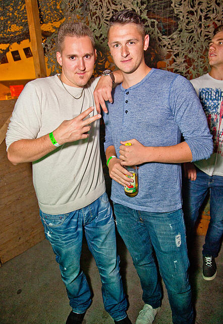 Bauer sucht Frau DJ N' Farmer