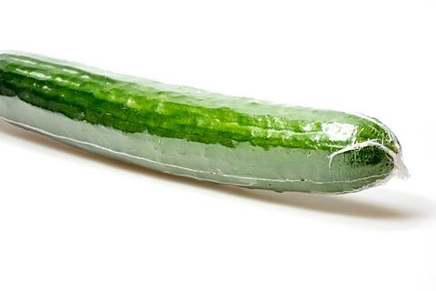 Gurke / Plastik