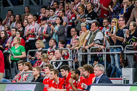 Bike-Cafe Messingschlager Baunach - s.Oliver Baskets