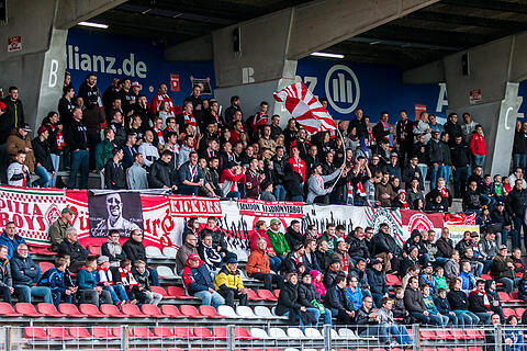 FC Würzburger Kickers - FV Illertissen